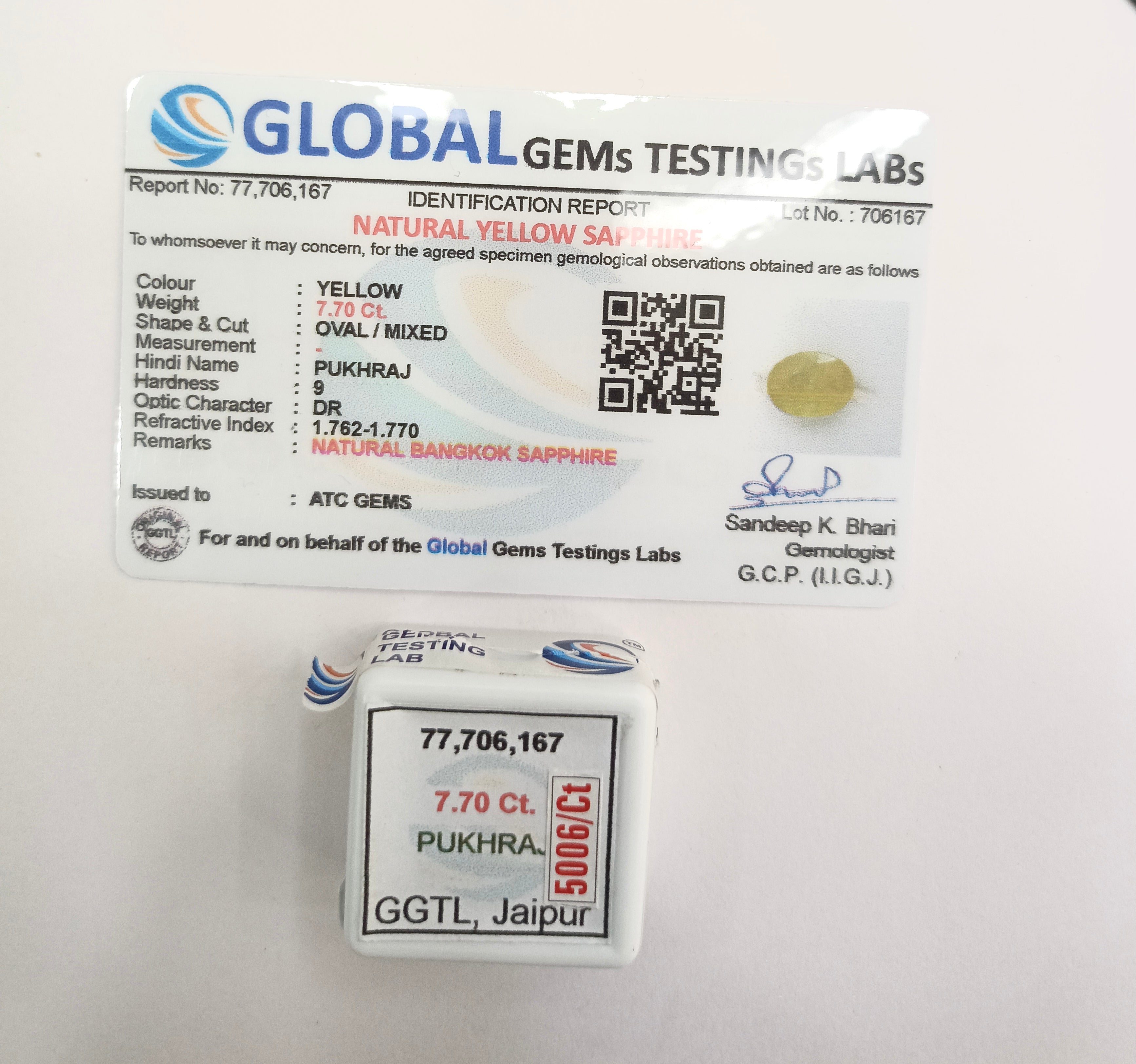Bangkok Pukhraj 7.70 Carat