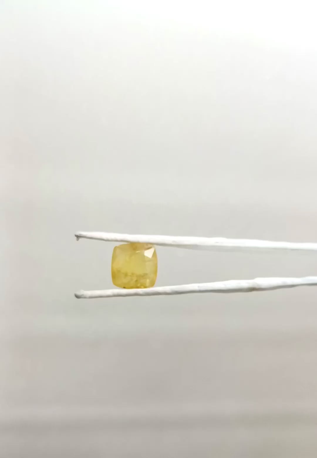 Bangkok Pukhraj 5.80 Carat