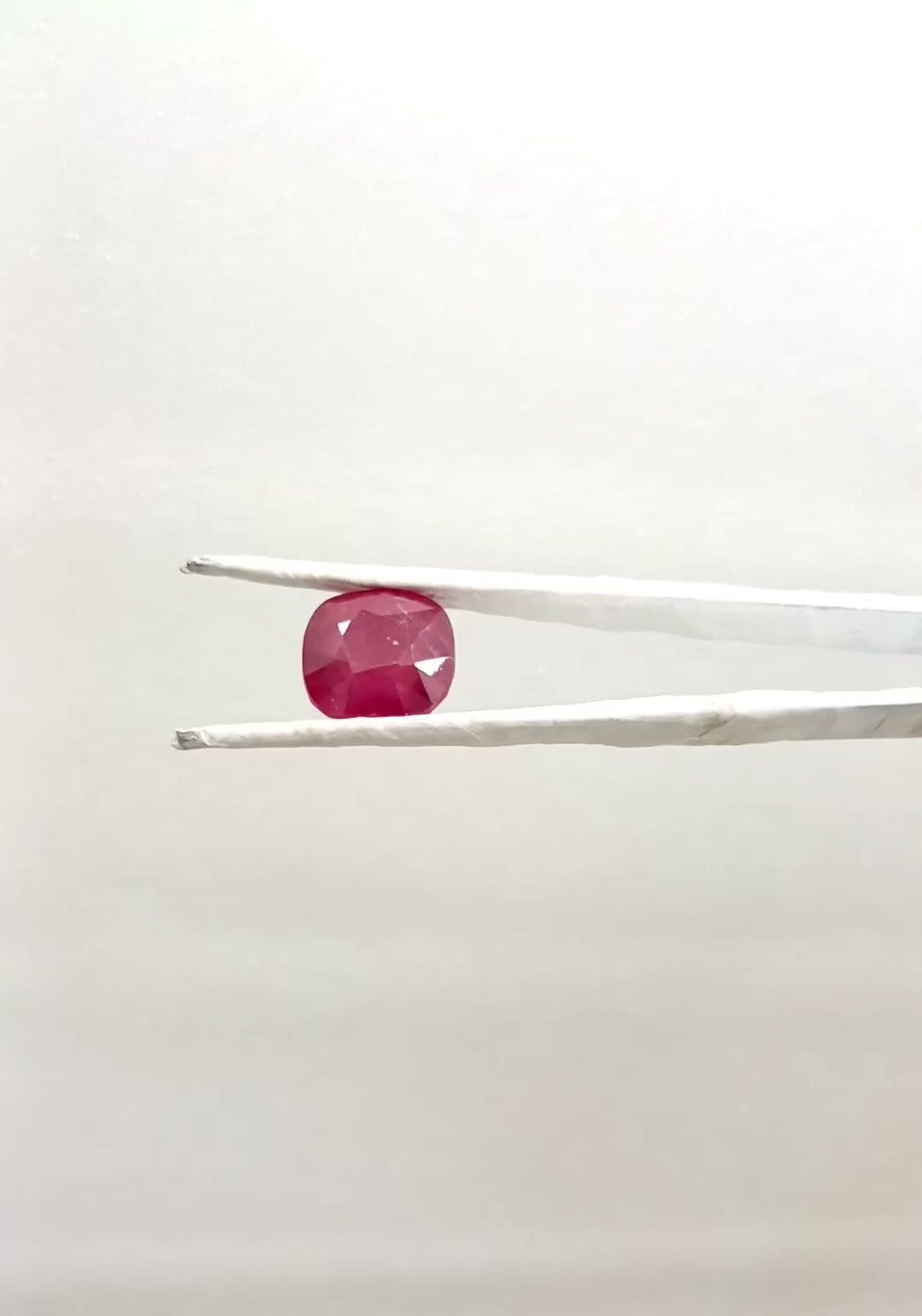 Bangkok Ruby 11.80 Carat