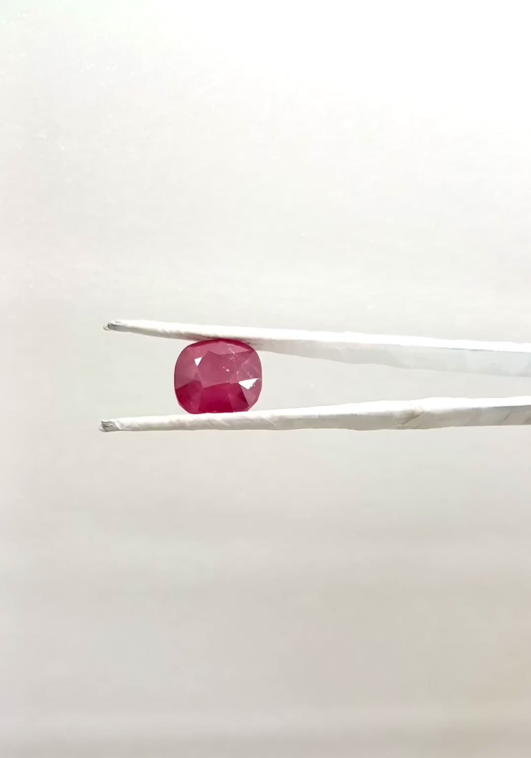 Bangkok Ruby 11.80 Carat