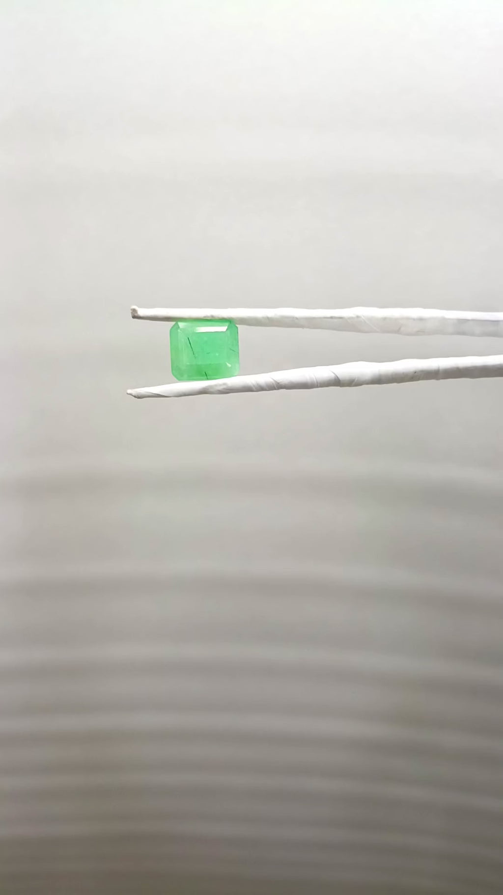 Zambia Panna 3.70 Carat
