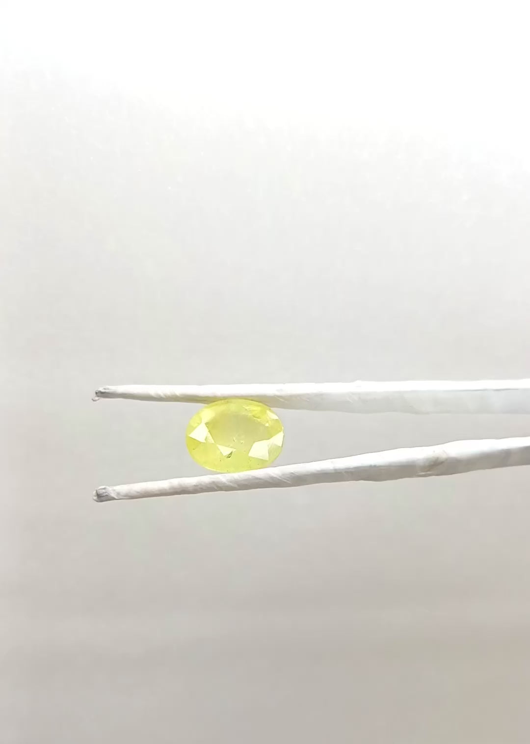 Bangkok Pukhraj 7.70 Carat