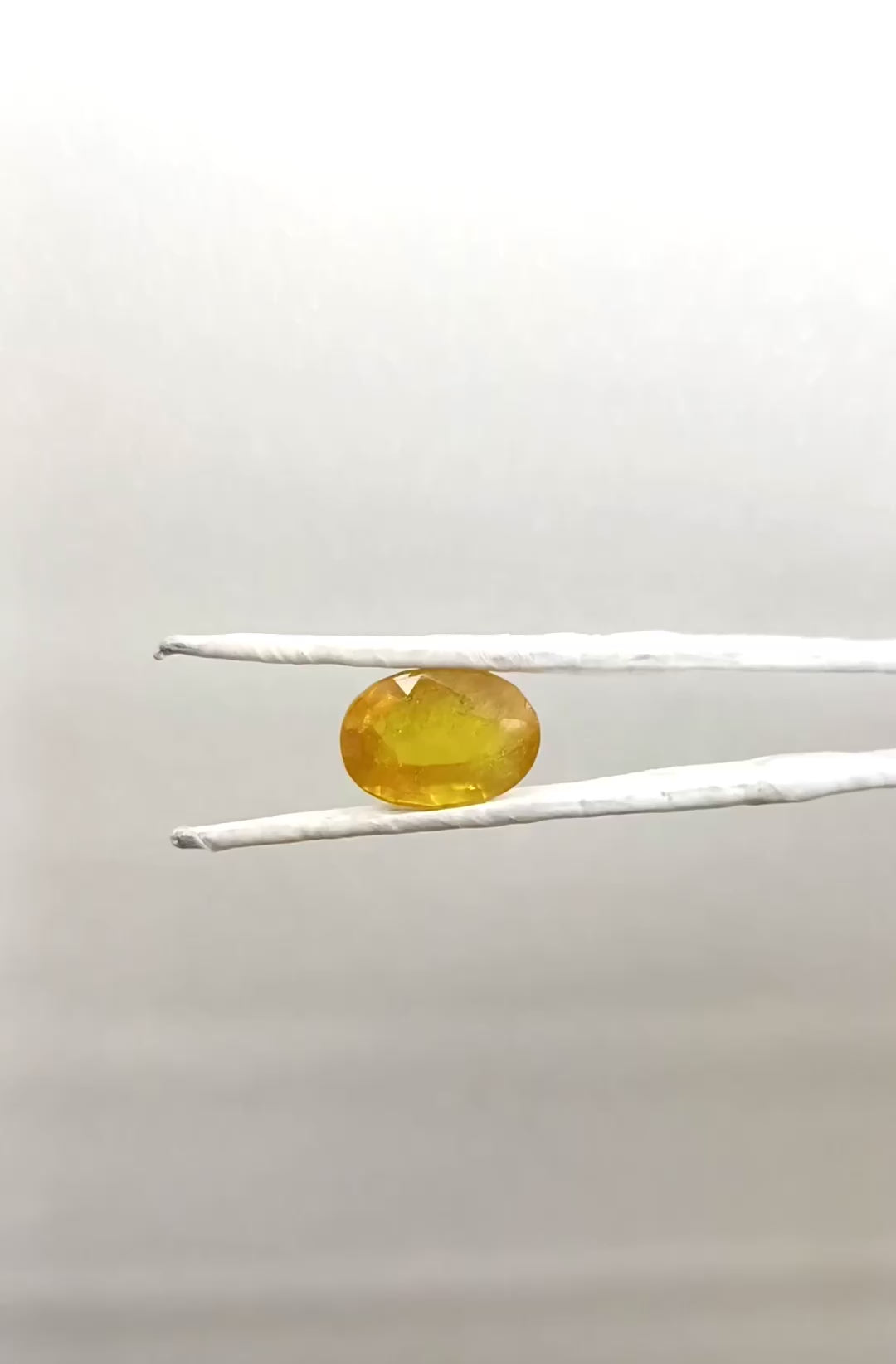 Bangkok Pukhraj 9.82 Carat