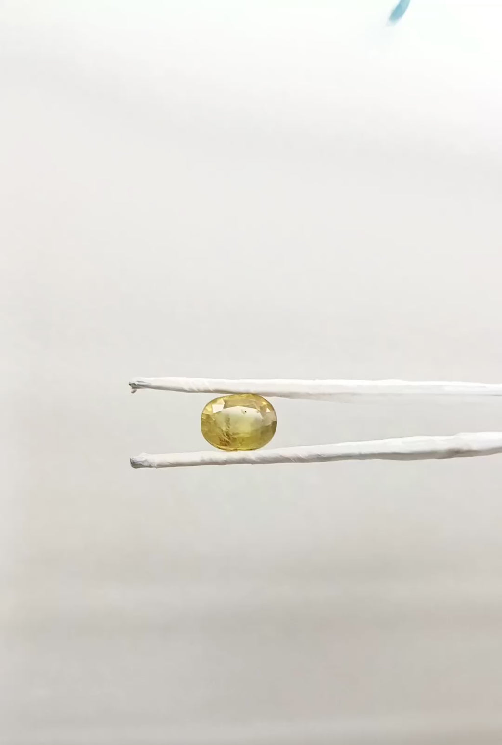 Bangkok Pukhraj 4.18 Carat
