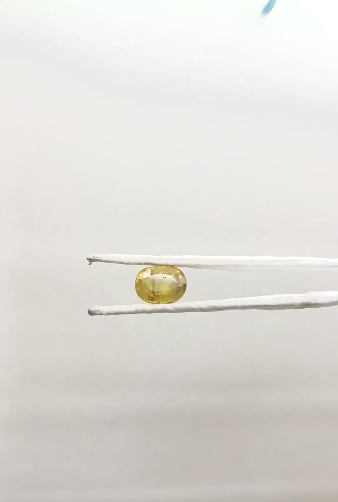 Bangkok Pukhraj 4.18 Carat