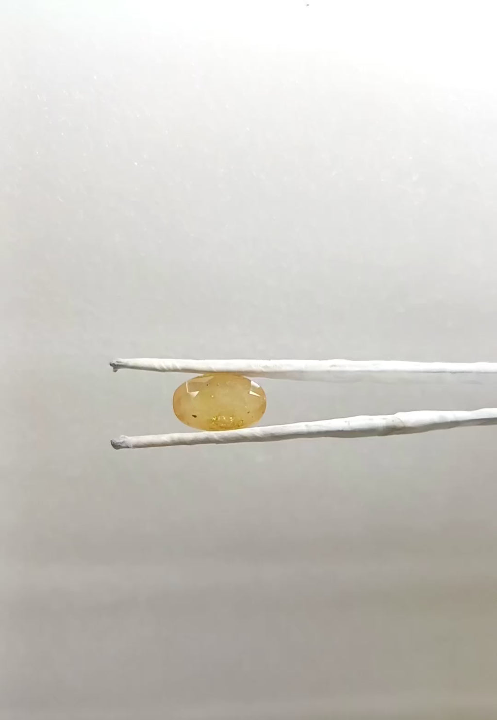 Bangkok Pukhraj 7.13 Carat