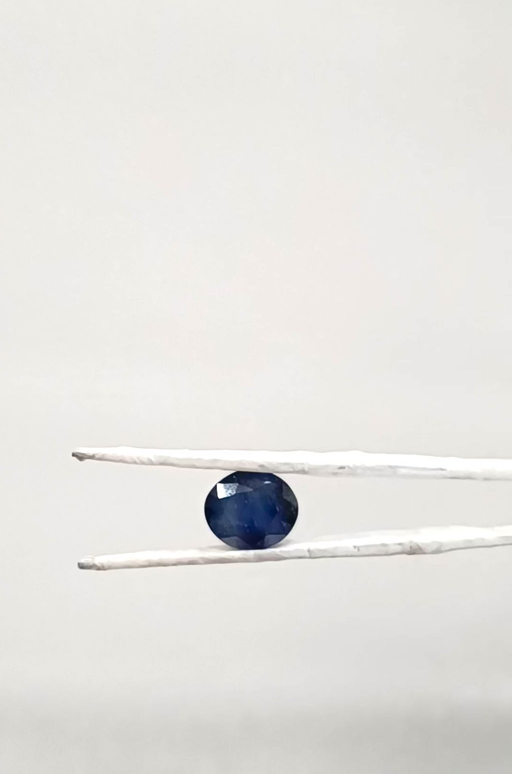 Bangkok Neelam 6.87 Carat
