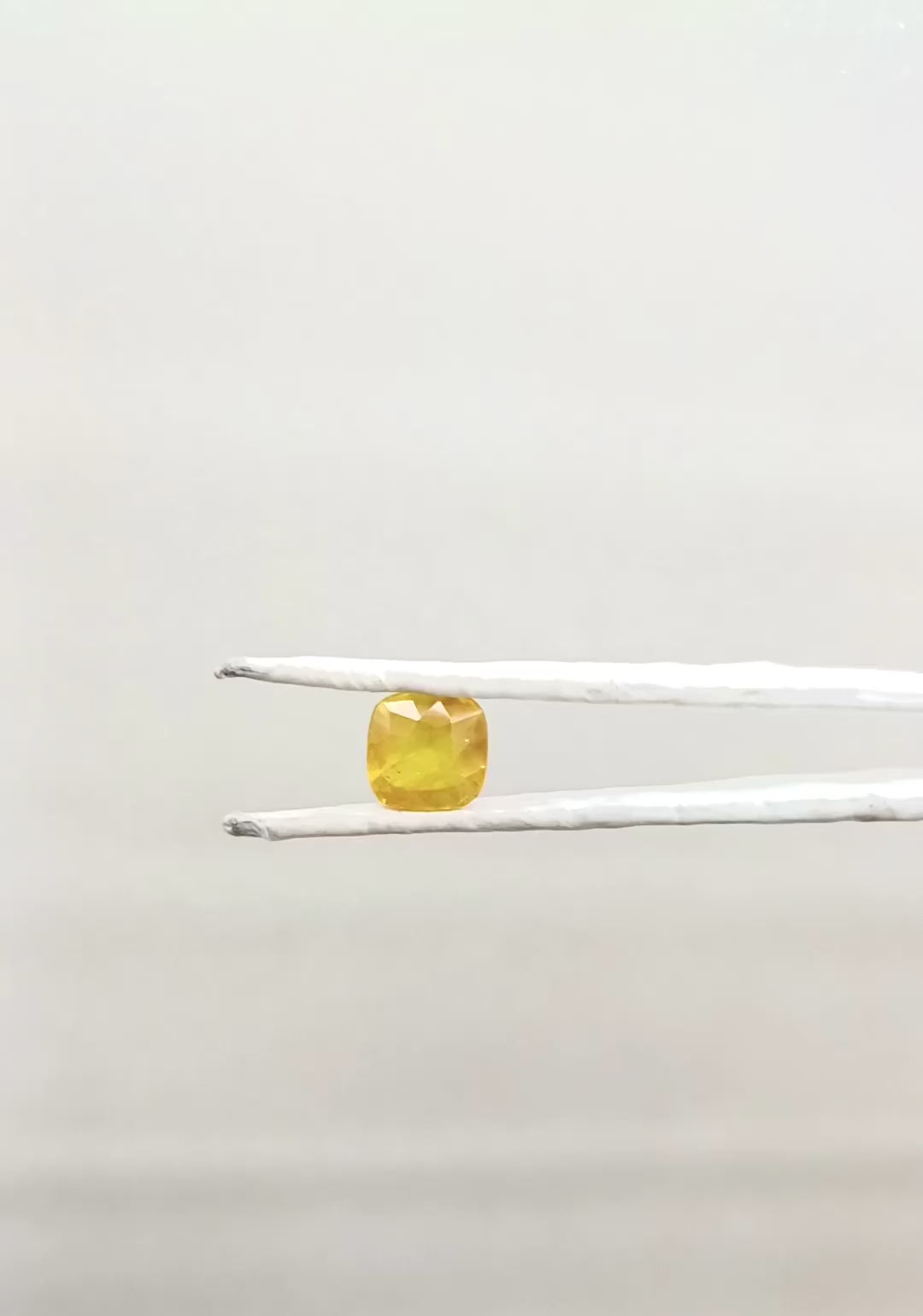 Bangkok Pukhraj 2.93 Carat