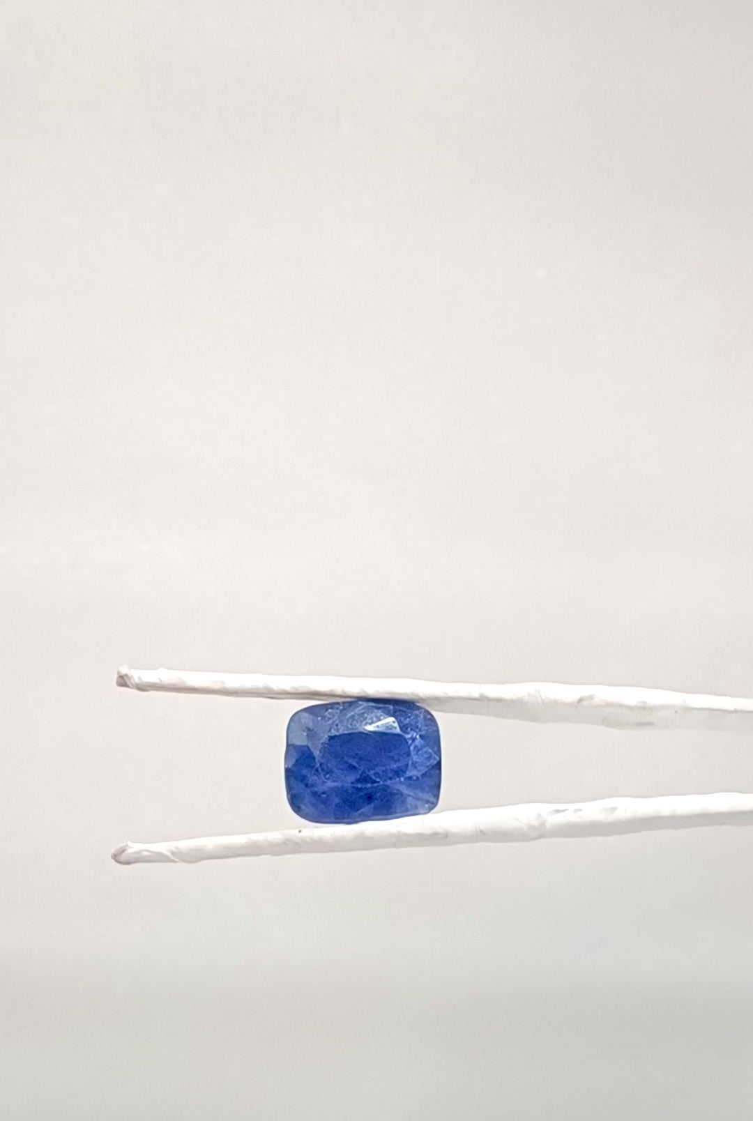 Burma Neelam 10.58 Carat